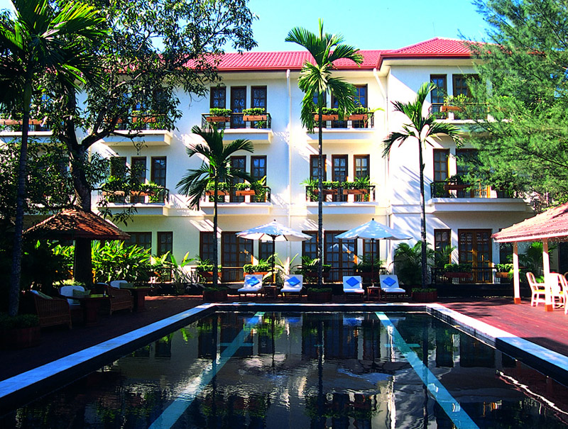 Savoy-Hotel1.jpg