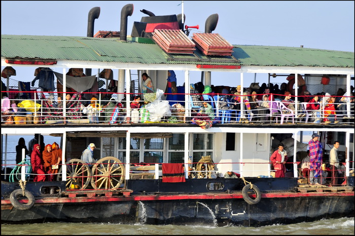 boat1.jpg