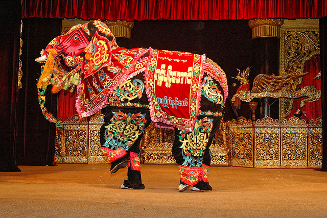 elephant-festival.jpg