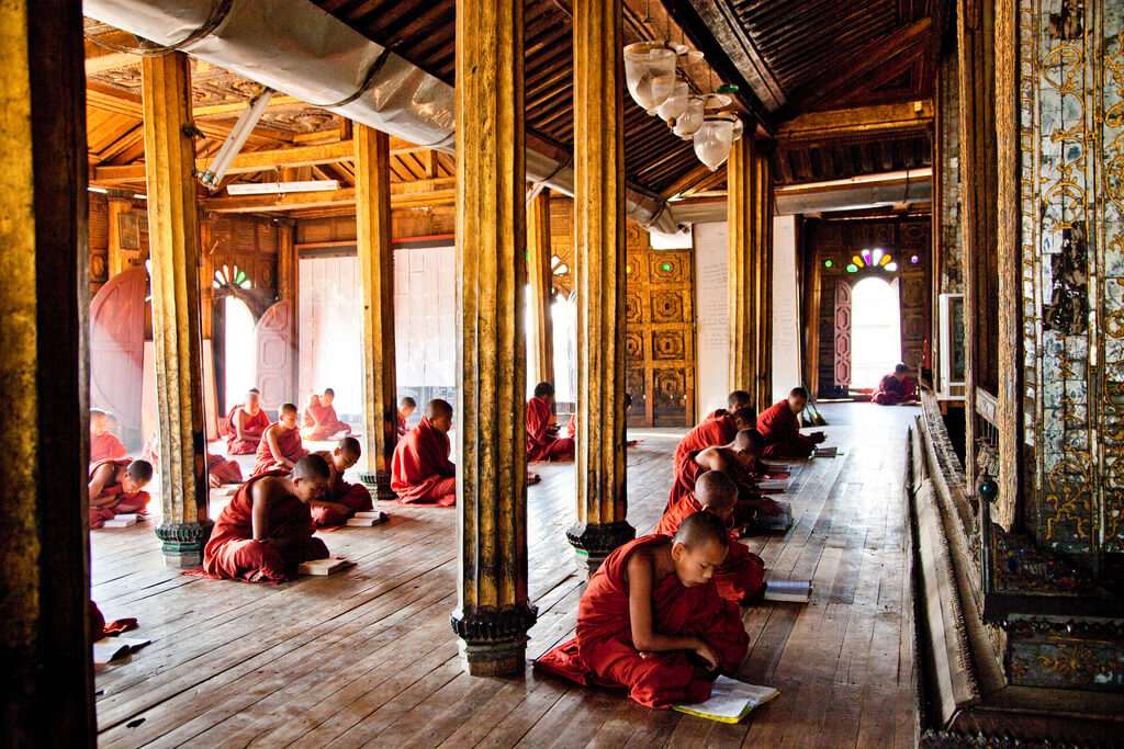 shwe-yan-pyay-monastery.jpg